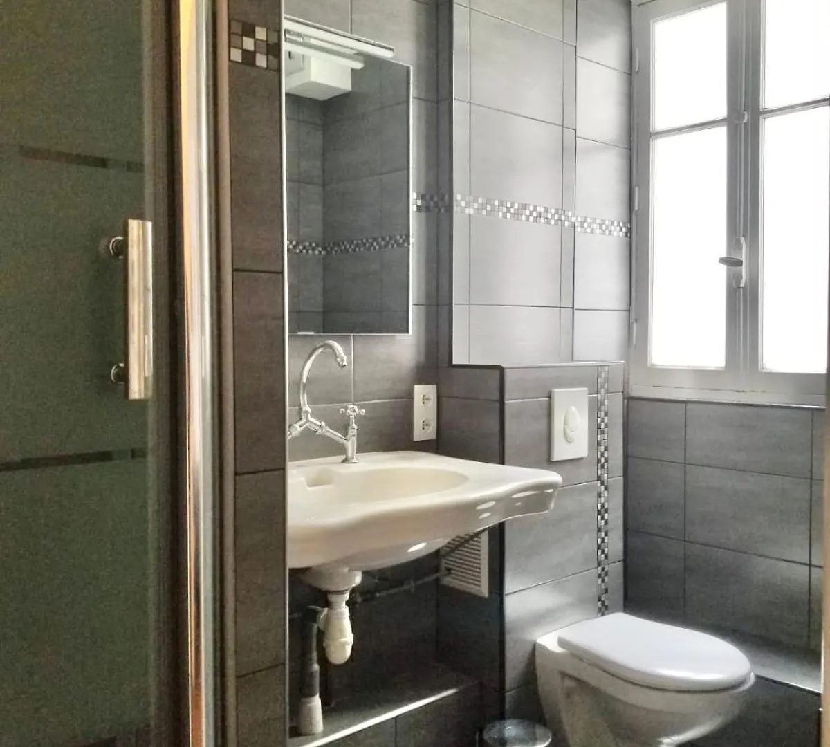 Cozy Near Bastille Apartment *